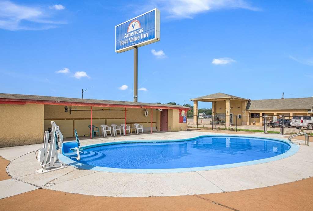 Americas Best Value Inn Giddings Fasilitas foto
